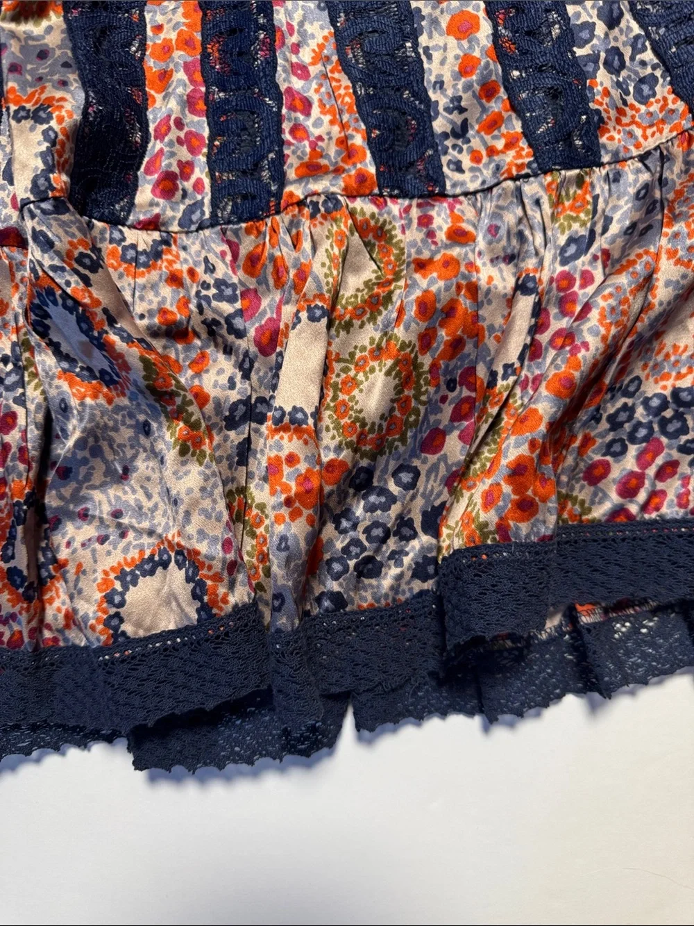 FREE PEOPLE 100% Silk Navy Blue Lace Floral Tiered Pleated Midi Skirt BOHO 2 - Picture 11 of 11